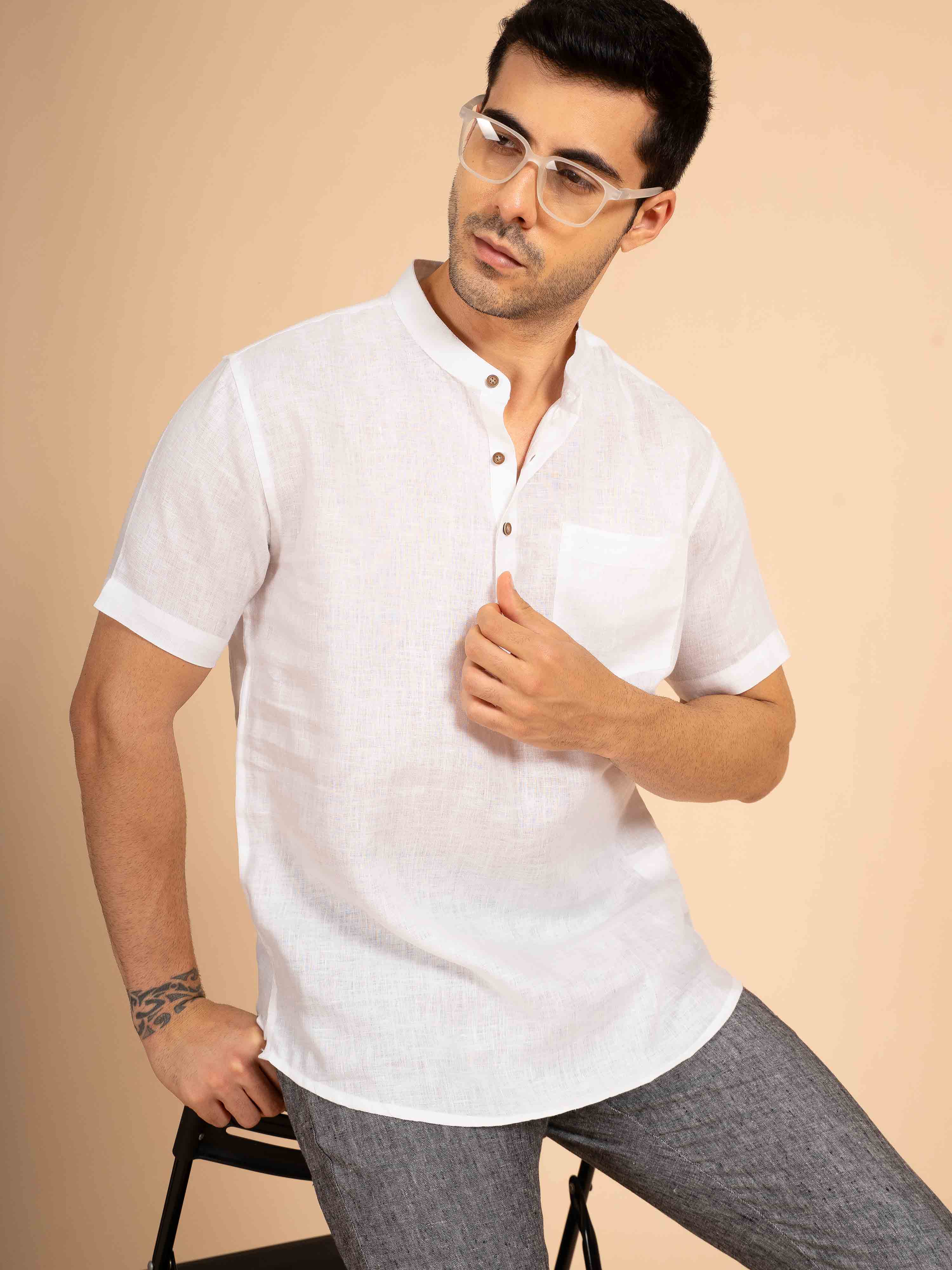 ST4U Men's Pure Linen Half Sleeve Solid Short Kurta – White