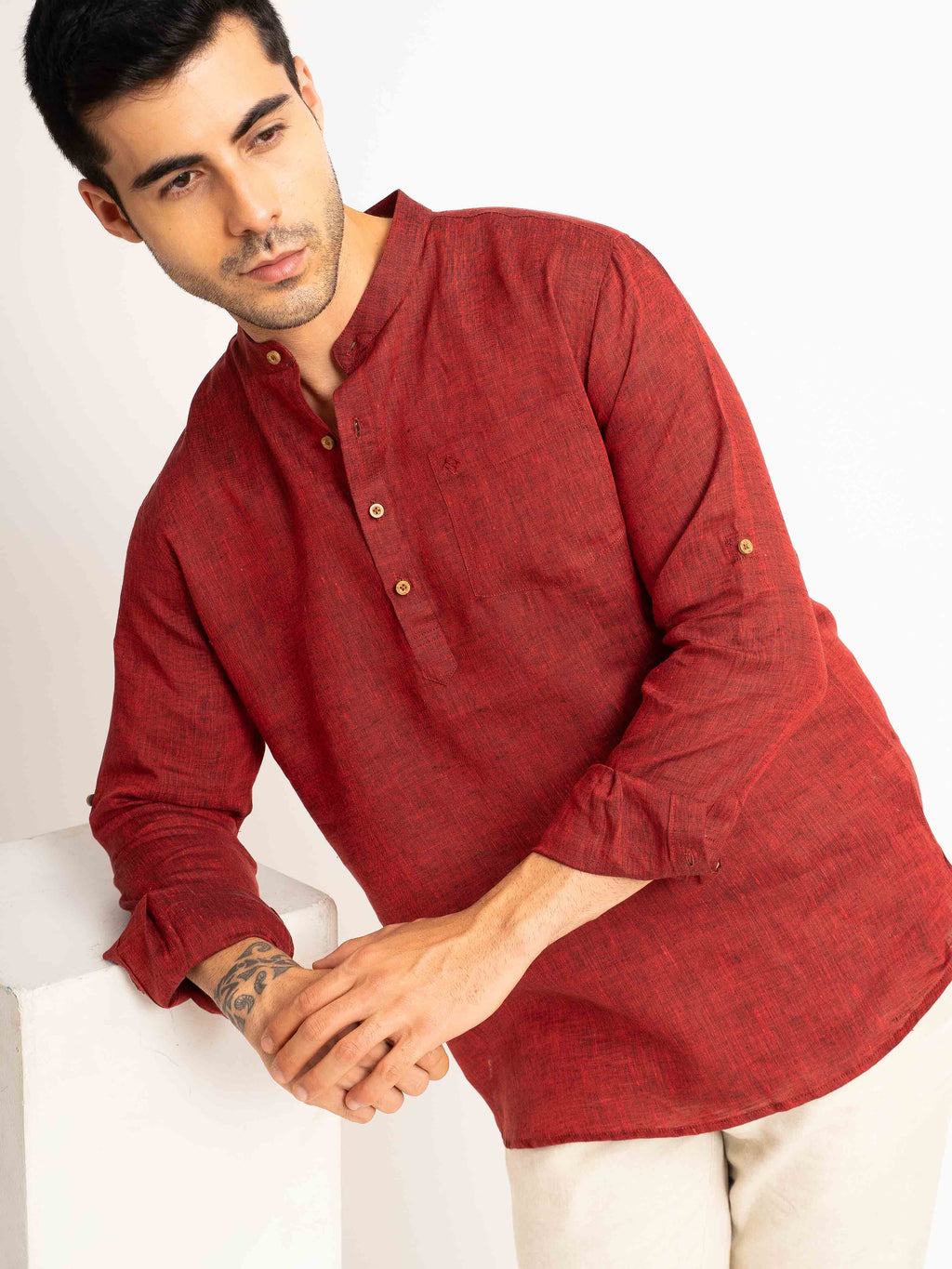 ST4U Men's Pure Linen Full Sleeve Chambray Short Kurta – Dark Maroon